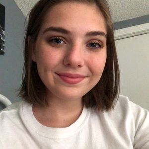 Meet your Posher, Ashlie